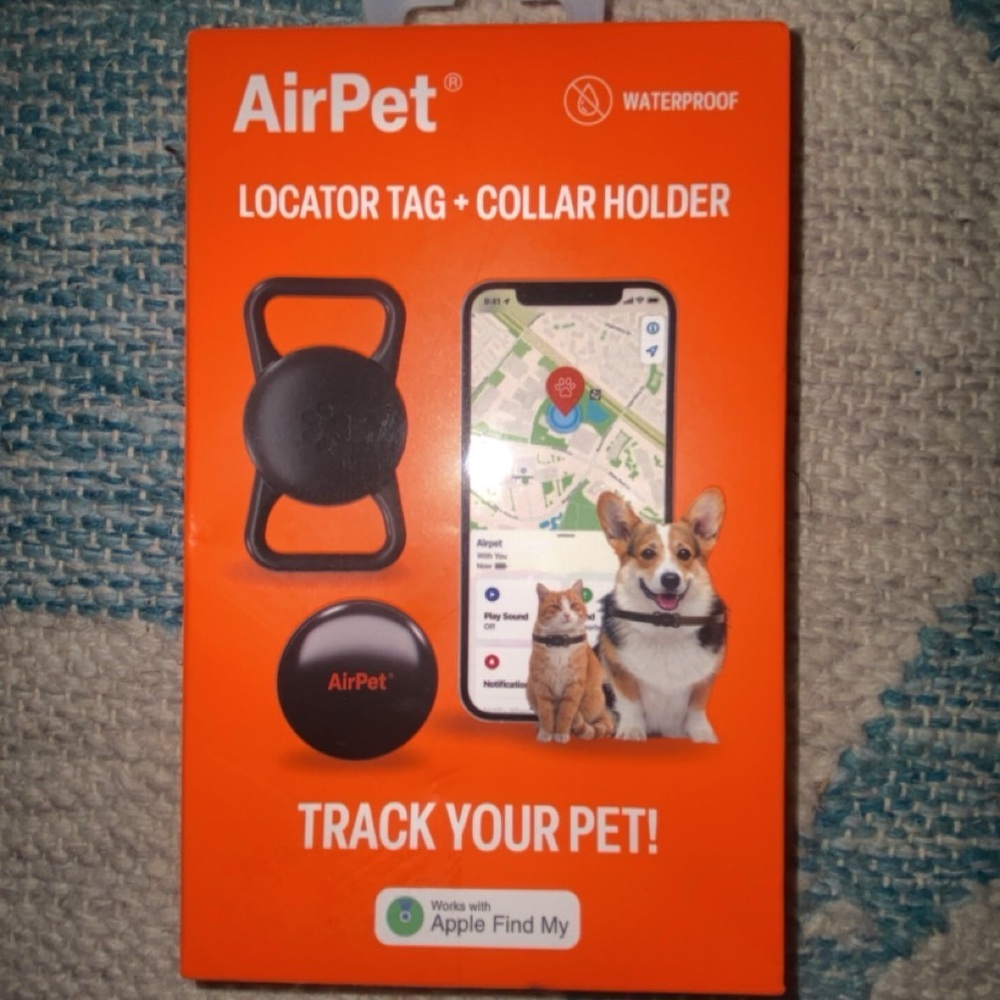 AirPet Locator Tag and Collar Holder